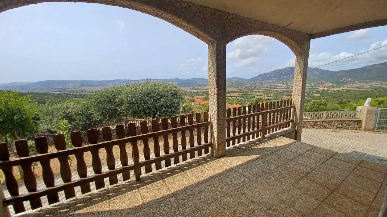 Вілла La Casa Nella Natura Perfugas Екстер'єр фото